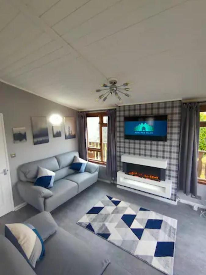 4 Bed Luxury Lodge With Hot Tub Near Lake District Warton المظهر الخارجي الصورة